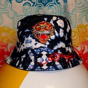ED HARDY Tie Dye Tiger Reversible Mens Bucket Hat